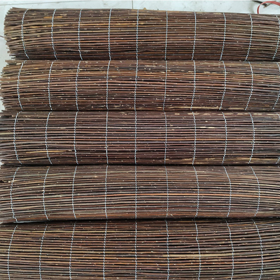 Eco-vriendelijk groen natuurlijke Wilgen hek Hittebehandeld hout frame Wicker stijl